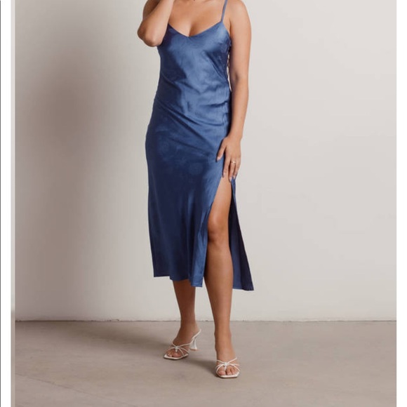 Tobi Midi Blue Dress - Picture 6 of 6